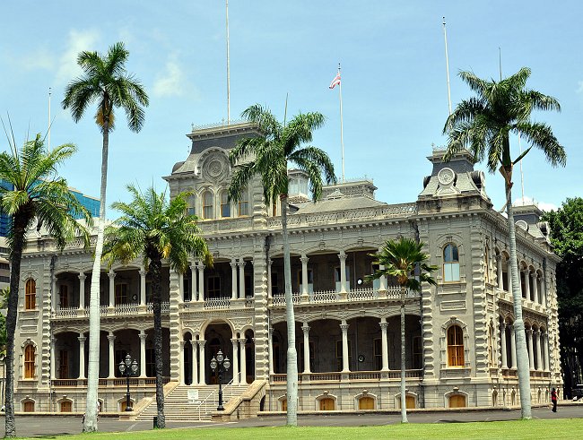 hawaii-iolani-palace
